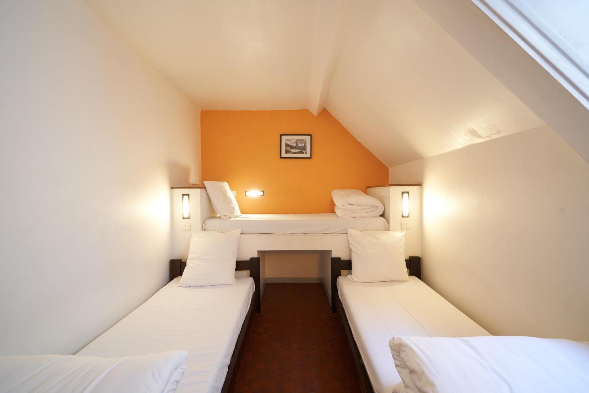 Mije Marais Hostel Paris Luaran gambar A typical room at the hotel