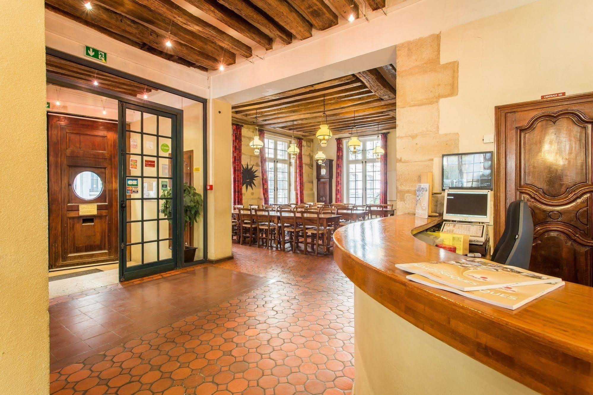 Mije Marais Hostel Paris Luaran gambar Reception