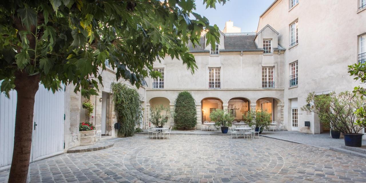 Mije Marais Hostel Paris Luaran gambar Hôtel de Matignon courtyard